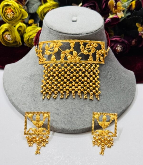 Choker #4 EPL